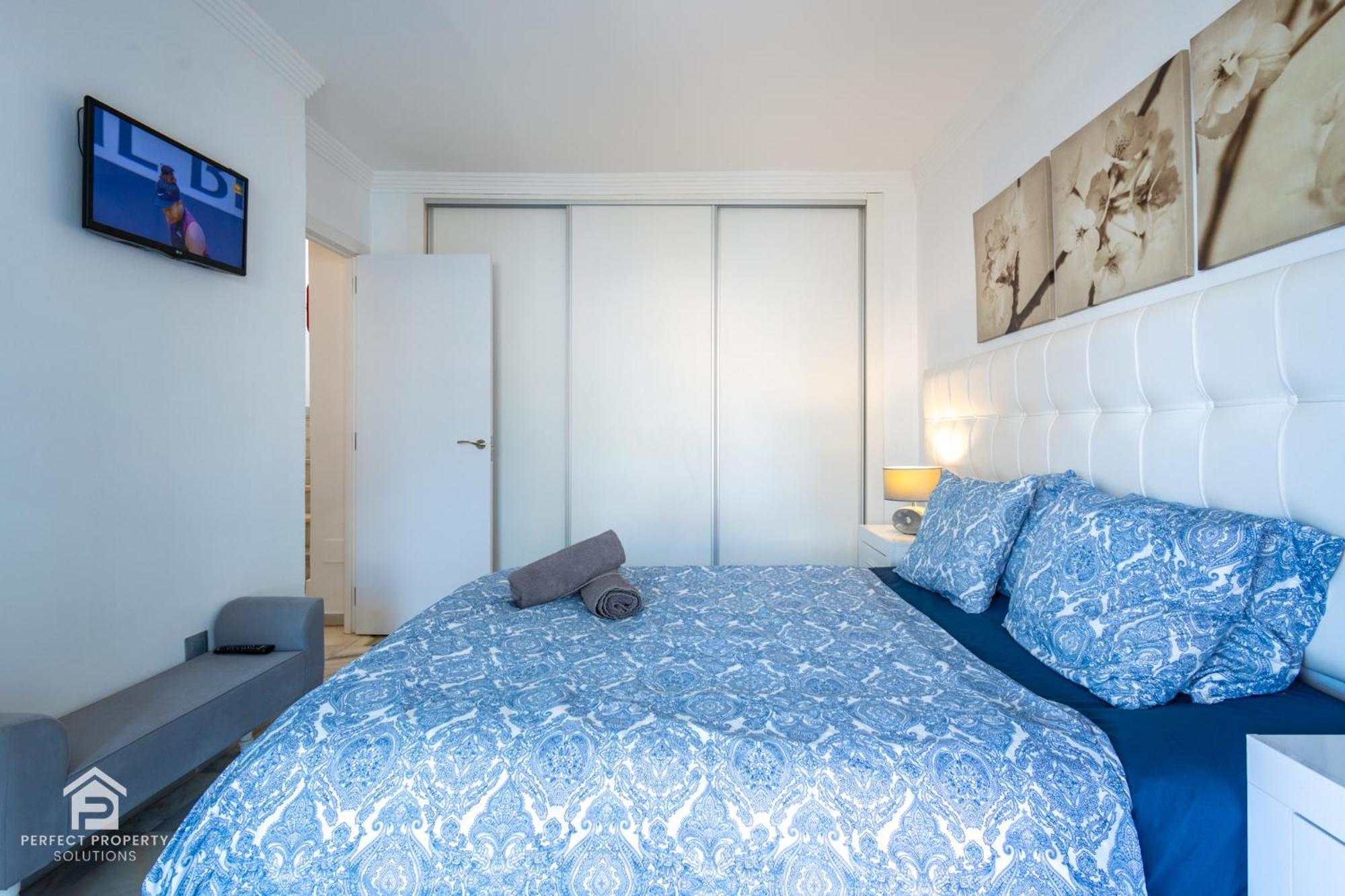 Sunny 2br In With 3 Pools, Restaurant, Gym And Playground Apartment *